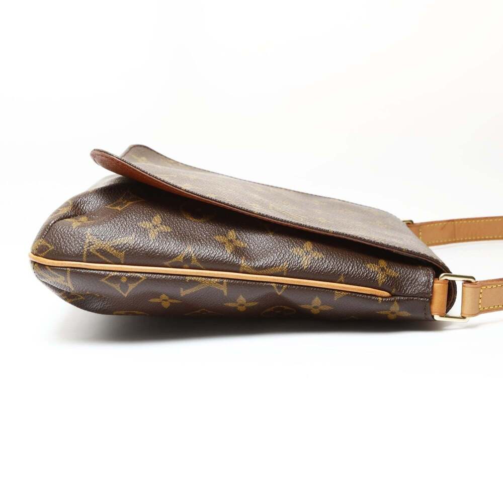 LOUIS VUITTON Brown Monogram Shoulder Bag - Picture 4 of 11